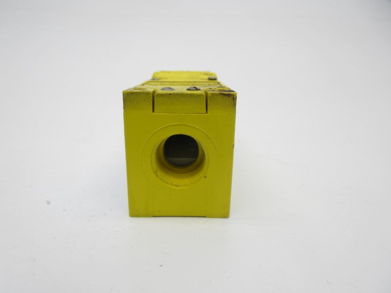 BANNER ENGINEERING LM3 10-30VDC UNMP