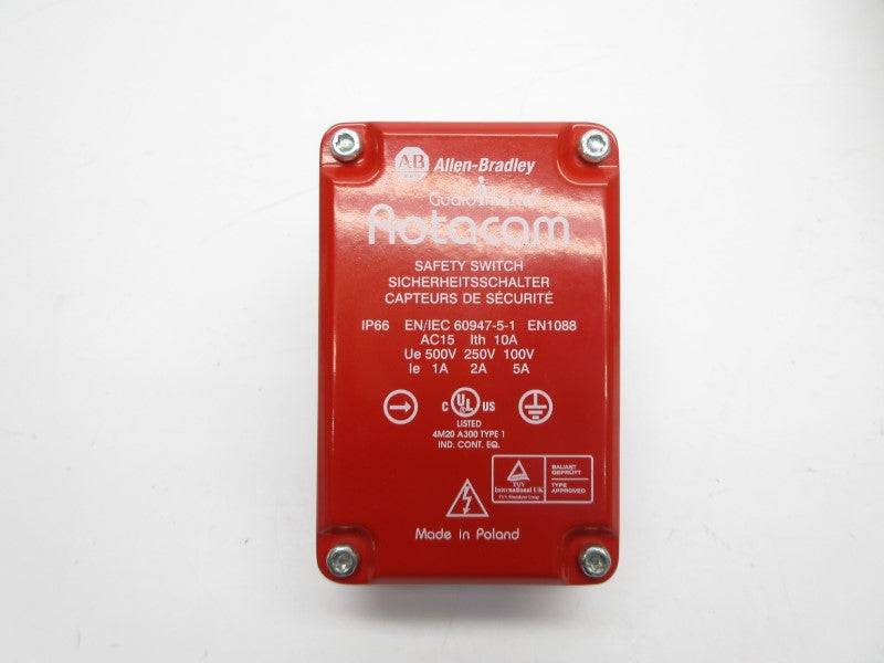 ALLEN BRADLEY 440H-R03078 SER. A 500V 1A (BR/WH) NSMP
