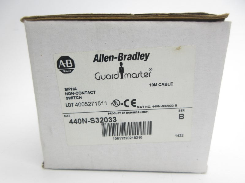 ALLEN BRADLEY 440N-S32033 SER. B (WH) (AS PICTURED) NSMP