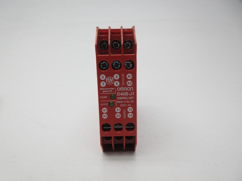 OMRON D40B-J1 24VAC/DC NSMP