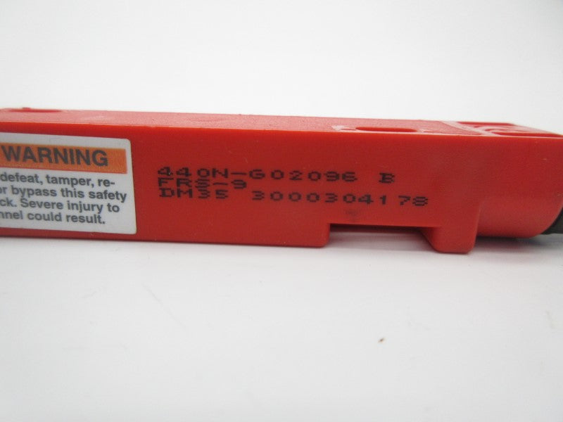 ALLEN BRADLEY 440N-G02096 SER. B 24VDC 1A NSNP