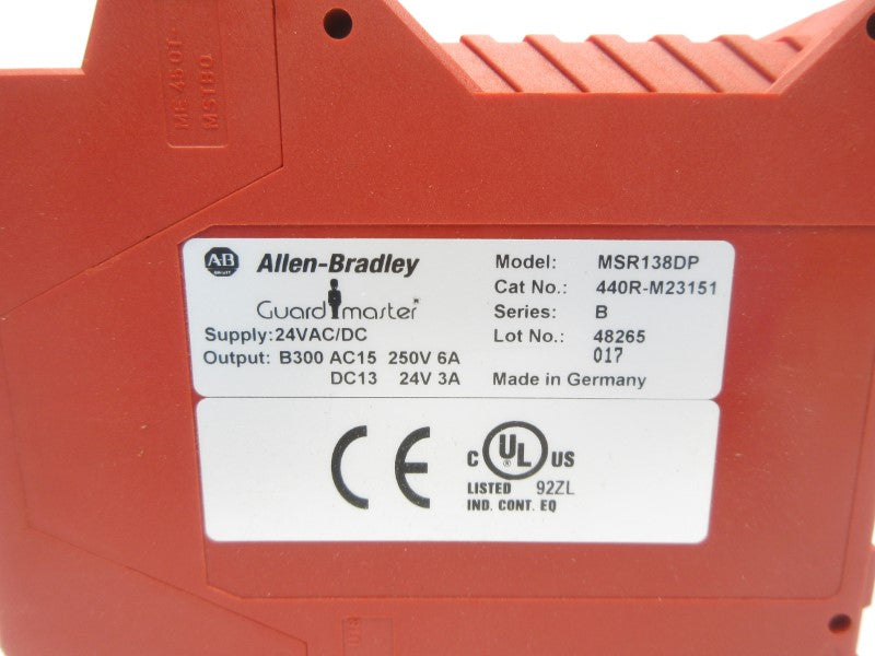 ALLEN BRADLEY 440R-M23151 SER. B 24VAC/DC NSNP