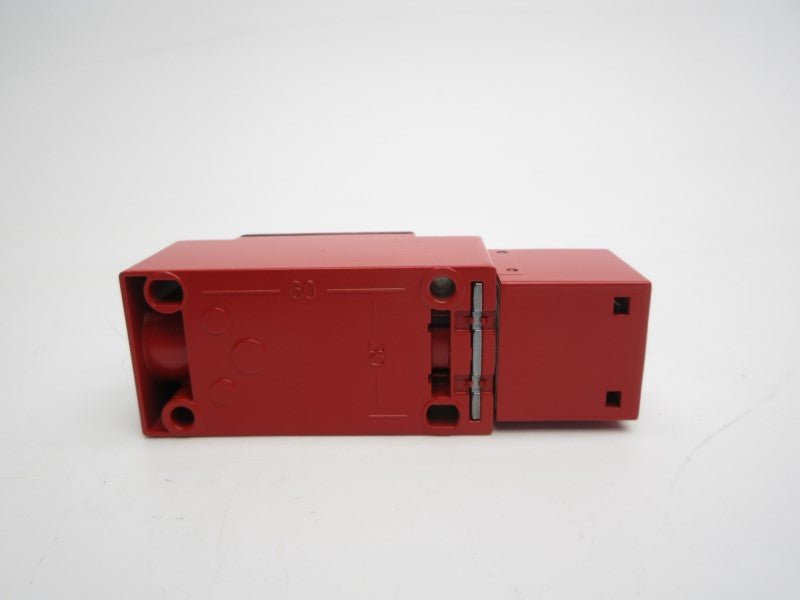 TELEMECANIQUE XCSA503 240V 3A NSNP