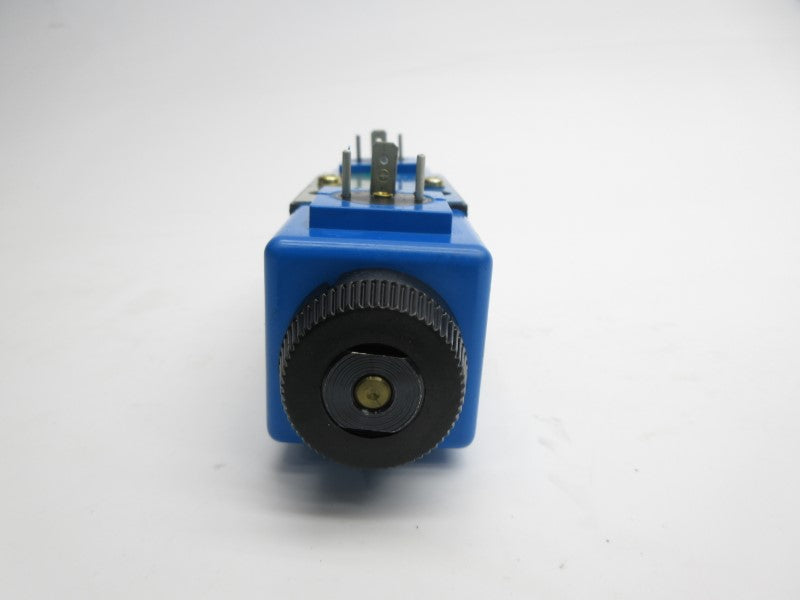 VICKERS DG4V3S2CMUB560 02-109686 110/120V .48/.46A 5000PSI NSNP