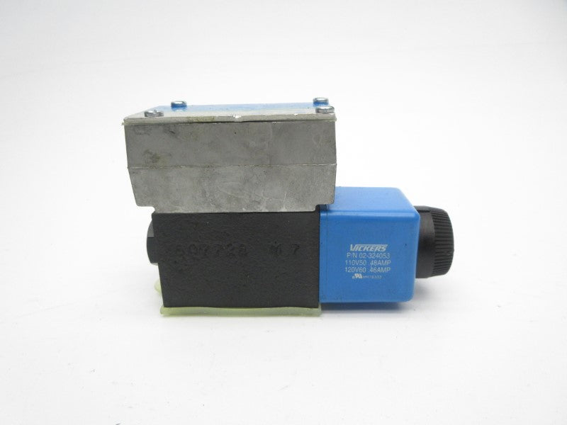 VICKERS DG4V3S2AMFWB560EN21 02-135355 110/120V .48/.46A 5000PSI NSNP