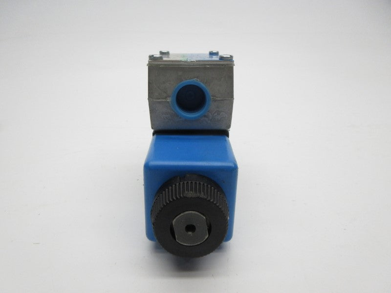 VICKERS DG4V3S2AMFWB560EN21 02-135355 110/120V .48/.46A 5000PSI NSNP