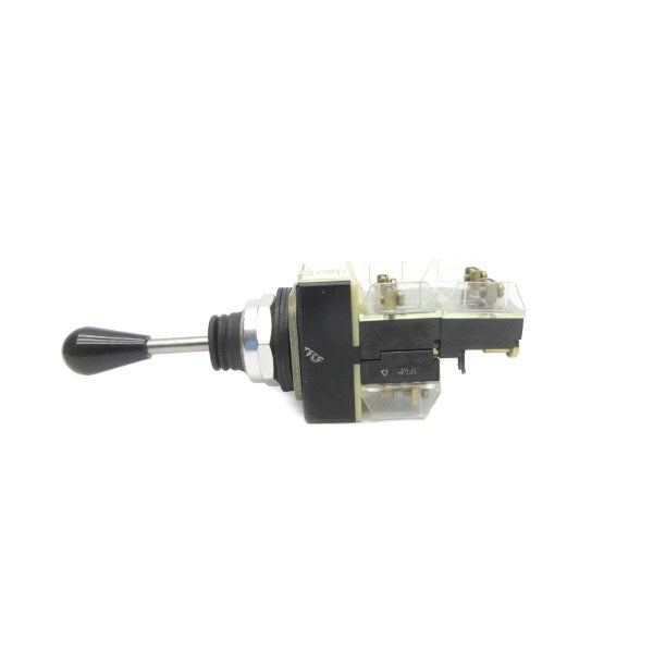 ALLEN BRADLEY 800T-T3M8 SER. P (AS PICTURED) NSNP