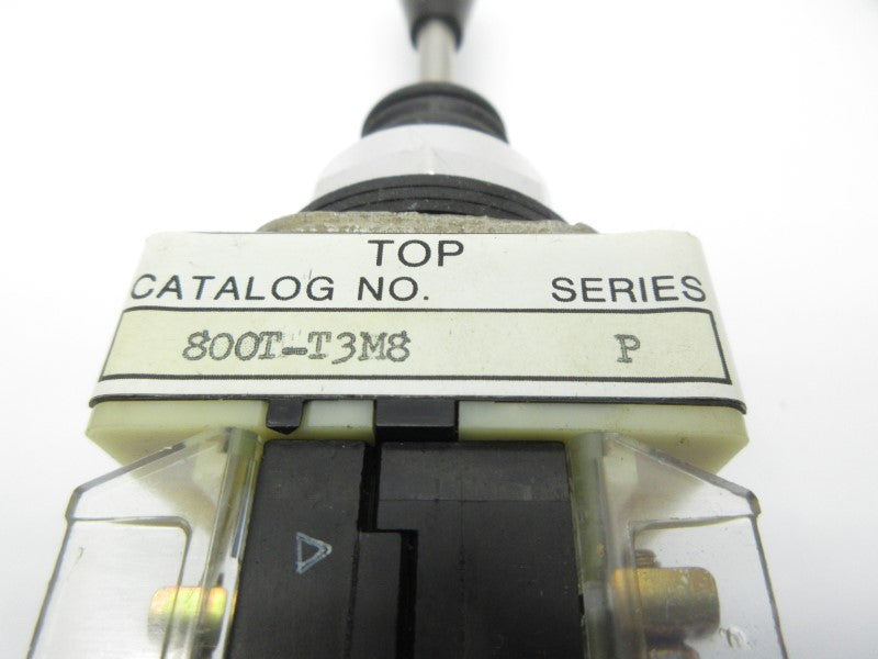 ALLEN BRADLEY 800T-T3M8 SER. P (AS PICTURED) NSNP