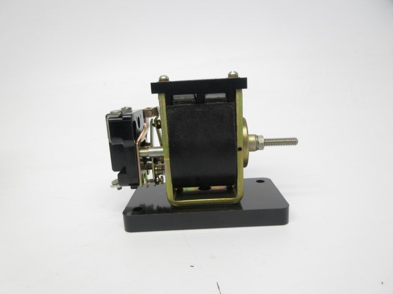 ALLEN BRADLEY 809-A01E SER. A 2A (BR/YL) NSMP