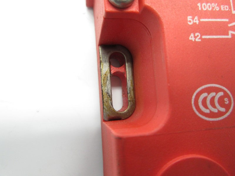 ALLEN BRADLEY 440G-T27177 SER. C 24VAC/DC UNMP