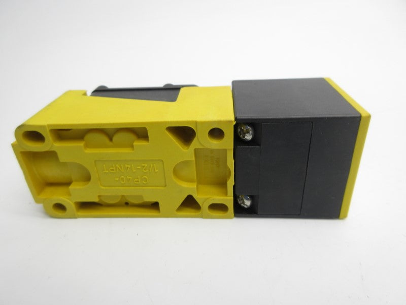 TURCK BI15-CP40-AP6X2 10-30VDC NSNP