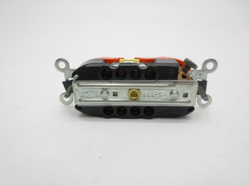 LEVITON 5262-IGO 125V 15A NSMP