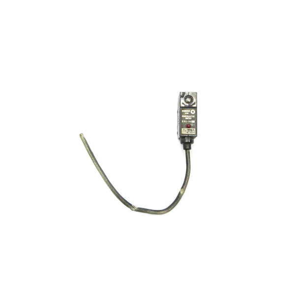 OMRON E3S-1DE11-39 12-24VDC UNMP