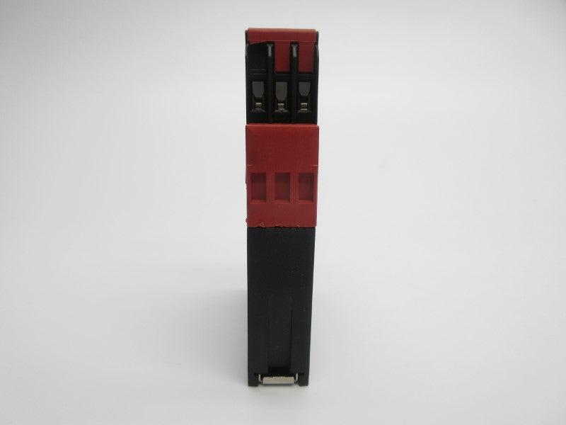 TELEMECANIQUE XPSAL5110 24VAC/DC UNMP