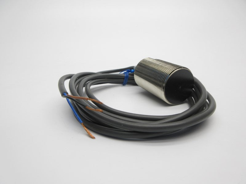 OMRON E2A-M30KS15-WP-C1 12-24VDC NSNP