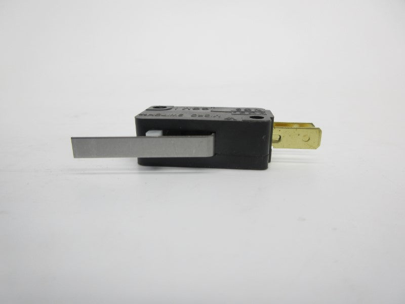 MICRO SWITCH V7-1B17D8-022 277VAC 11A NSNP