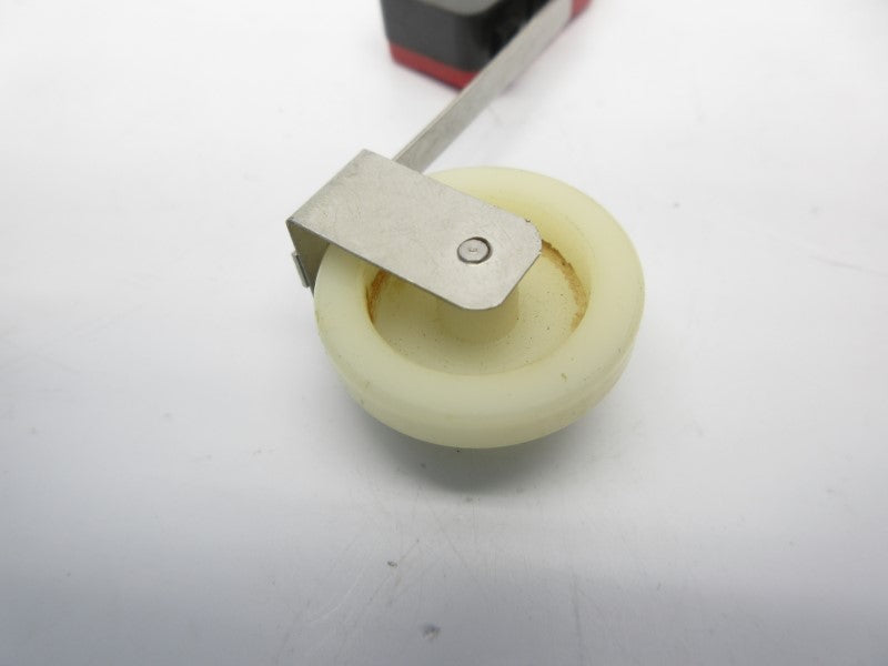 MICRO SWITCH V3L-3013-D8 250VAC 15A UNMP
