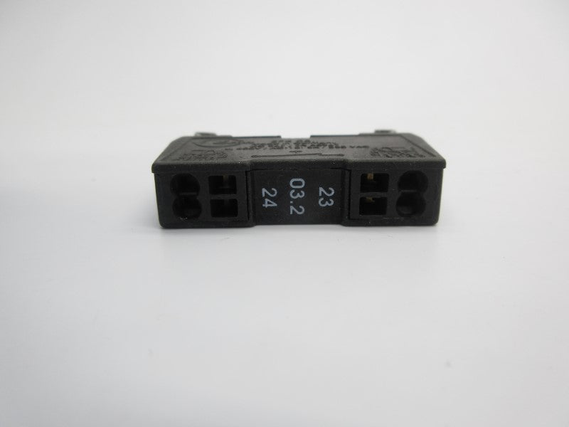 ELAN EFK03 250VAC 8A NSNP