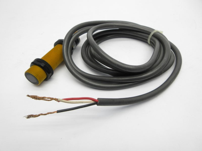 OMRON E3F-3DZ1 24-240VAC NSNP