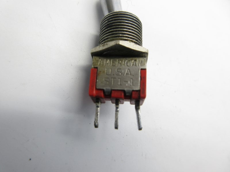 AMERICAN ST1-1 250VAC 3A UNMP