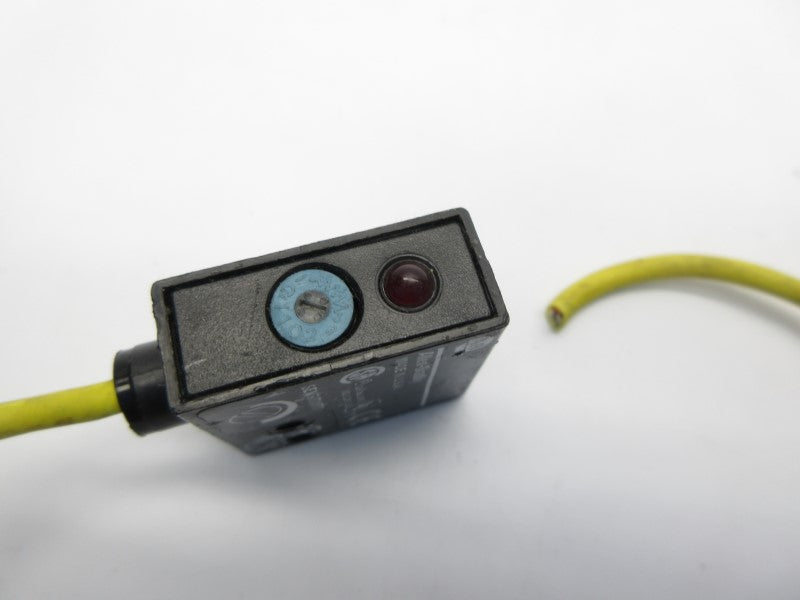 ALLEN BRADLEY 42SMU-7201-QD SER. B 28VDC UNMP