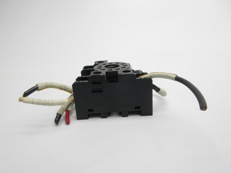 OMRON PF113A-E 250V 10A UNMP