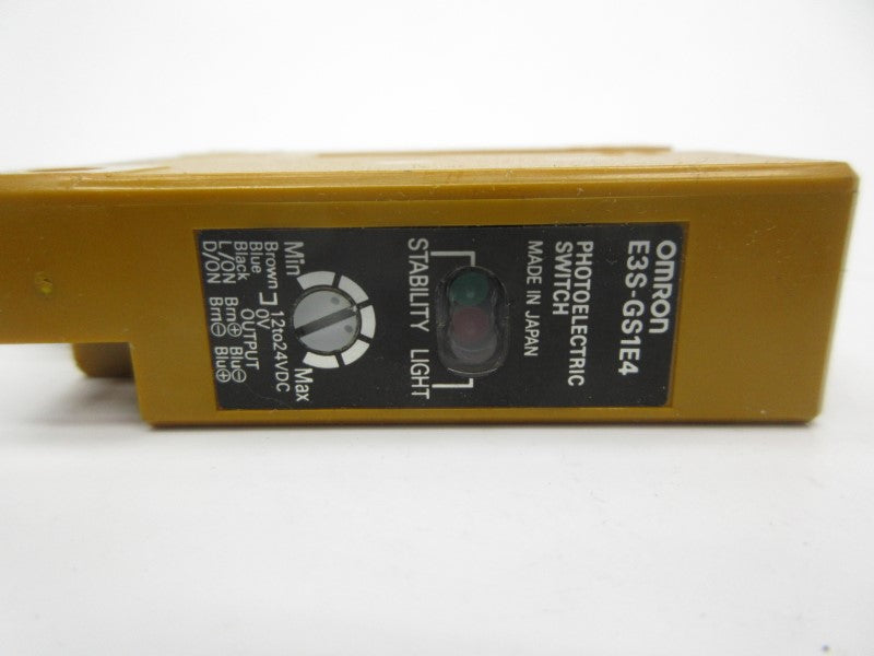OMRON E3S-GS1E4 12-24VDC NSNP