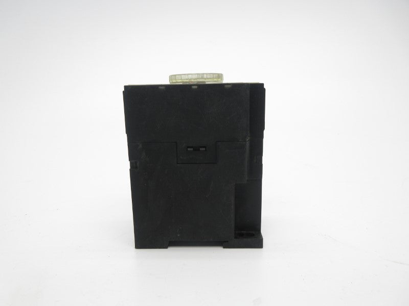SIEMENS 7PU6040-2NJ20 110-127V 0-60S NSNP