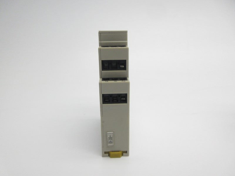 OMRON H3DE-M2 24-230VAC/DC 0.1S-120H NSNP