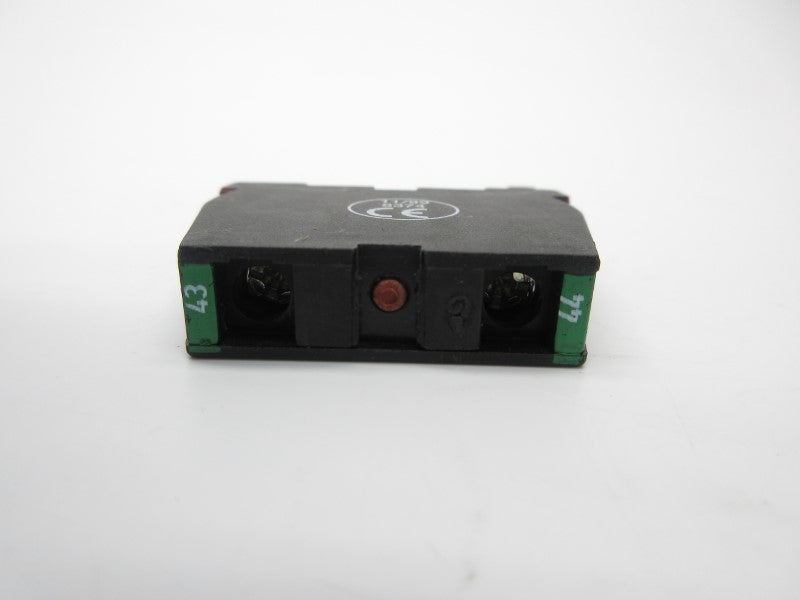 ELAN EF303S.2 250VAC 8A NSNP