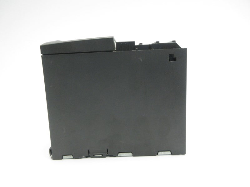 SIEMENS 6SE6440-2UD13-7AA1 380-480V 2.2A NSNP