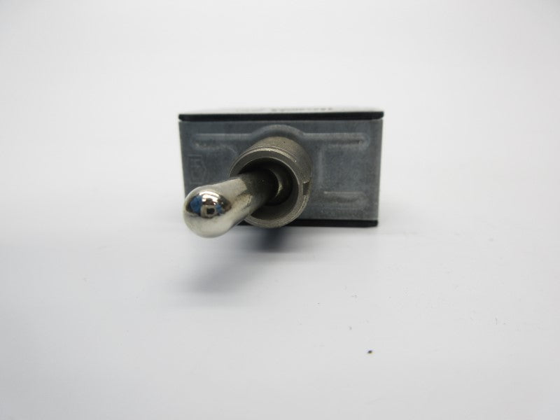 CUTLER HAMMER 0023 250VAC 10A NSNP
