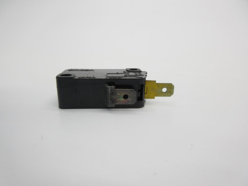 OMRON V-16G-3C26 250VAC 16A NSNP