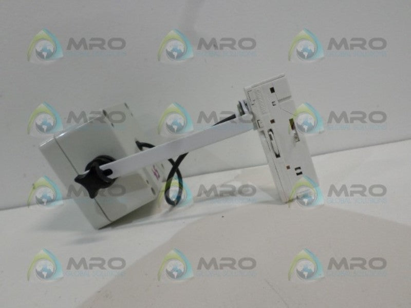 MARL 023-906-22-69 LIGHT ENCLOSURE  UNMP