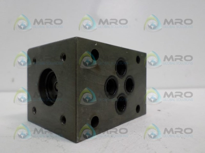 REXROTH 4WE6D51/AG24NK4 BODY VALVE (AS PICTURED) UNMP