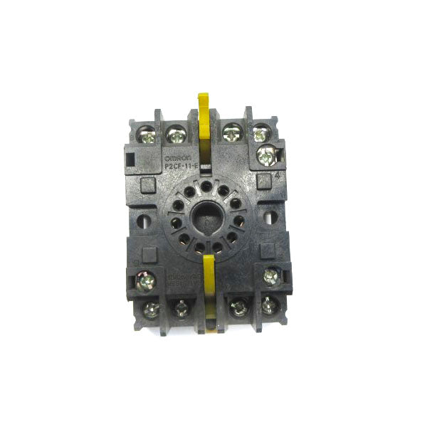 OMRON P2CF-11-E 250VAC 10A NSNP