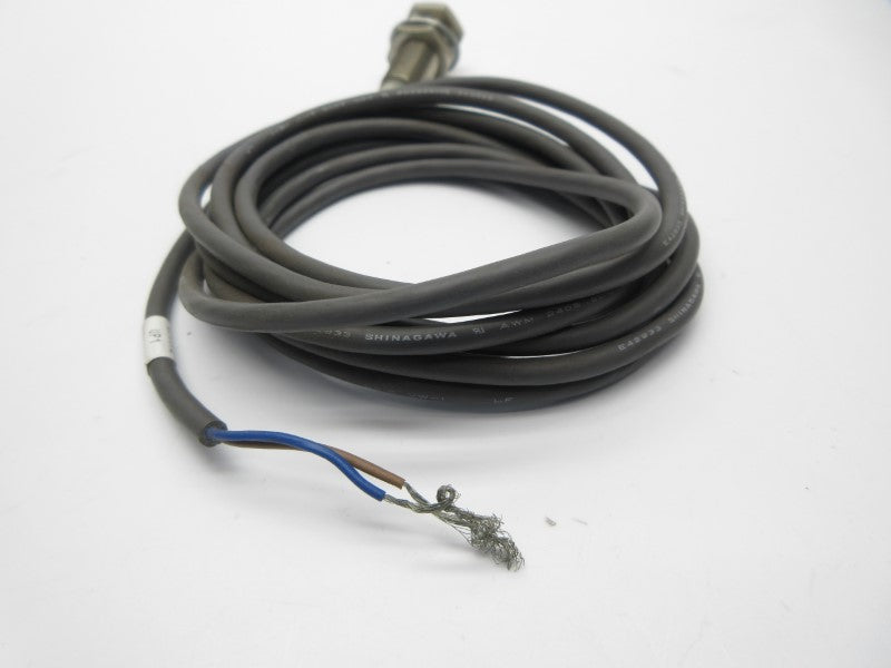 OMRON E2E-X2Y1-US 24-240VAC UNMP