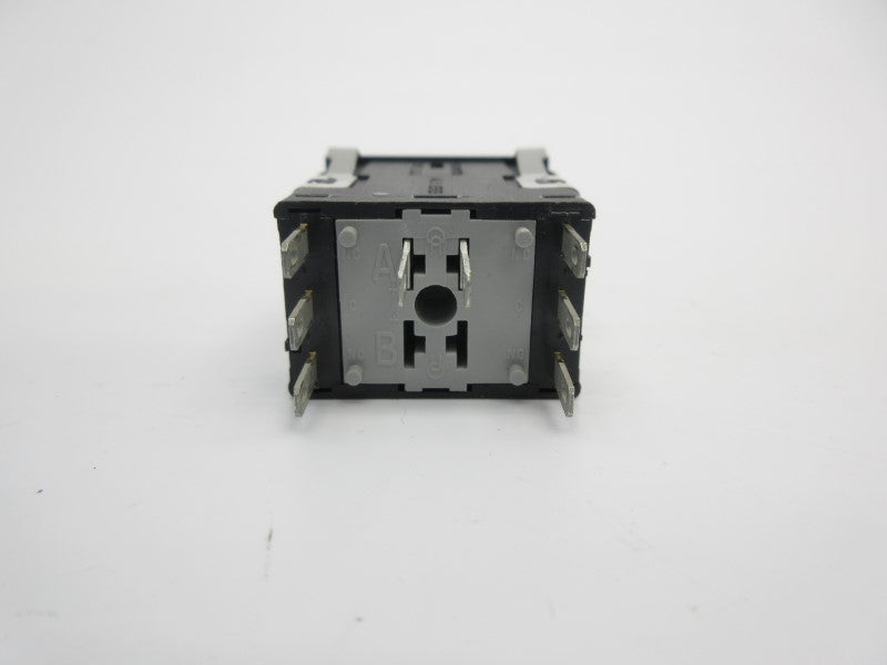 MICRO SWITCH 0511-L173 250VAC 2A NSNP