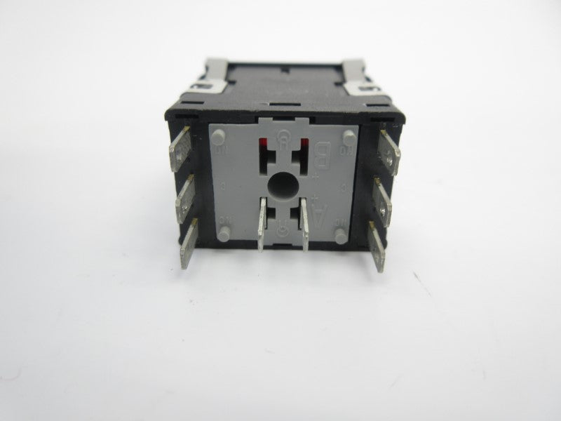 MICRO SWITCH 0511-L173 250VAC 2A NSNP