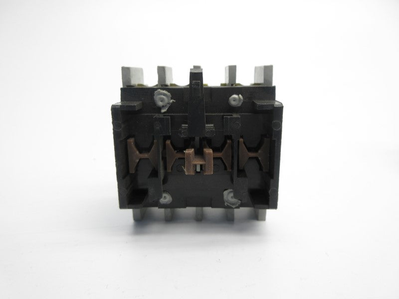 ALLEN BRADLEY 195-FA31 SER. A 600VAC 1.2A (GREY) NSNP