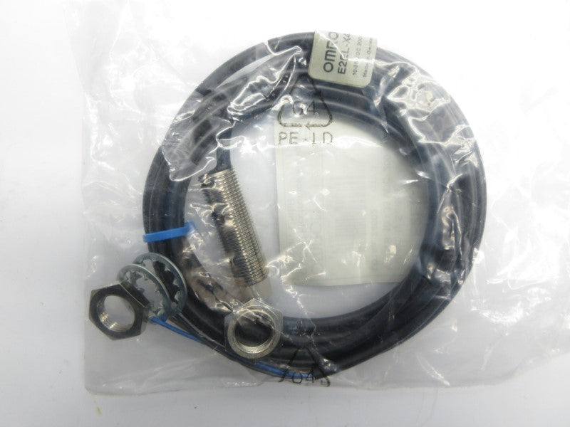 OMRON E2EL-X4MF12M 10-35VDC NSMP