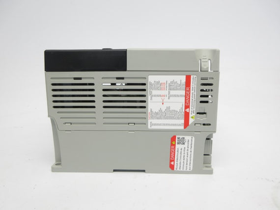 ALLEN BRADLEY 22A-D6P0N104 SER. A F/W 7.02 342-528VAC 7.5A UNMP