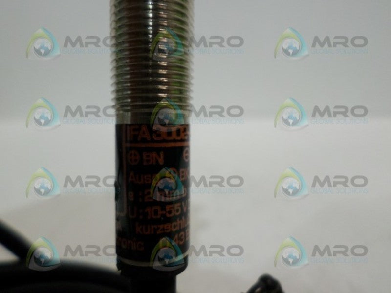 IFM EFECTOR IF5301 INDUCTIVE PROXIMITY SENSOR  NSNP