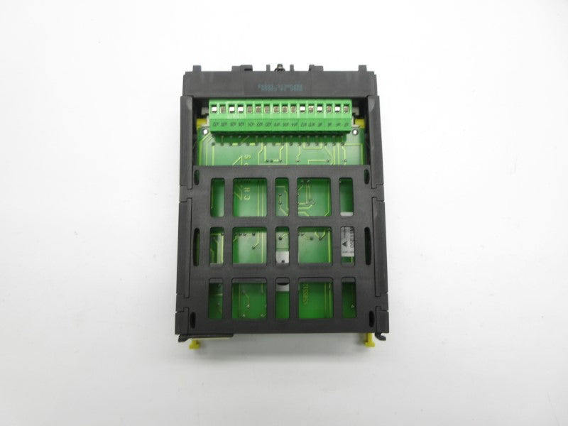MURR ELEKTRONIK 63512 250V 4.5A NSNP