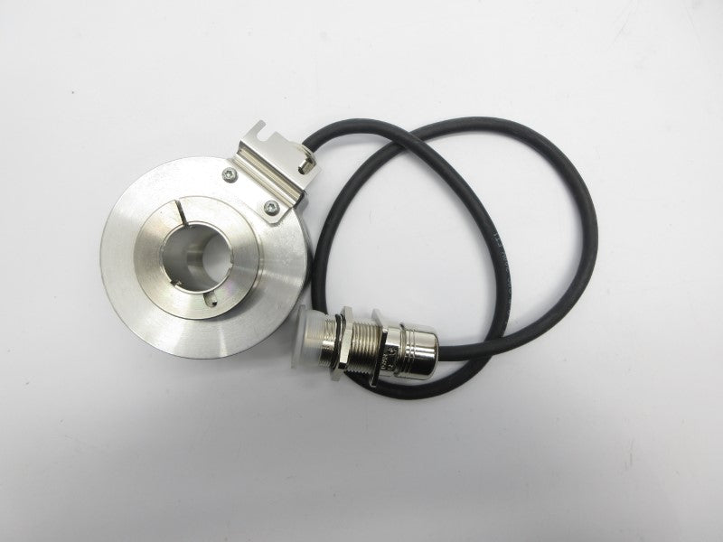 BAUMER ITD40A4Y1531024HNIH33SK12S25 8-30VDC NSNP