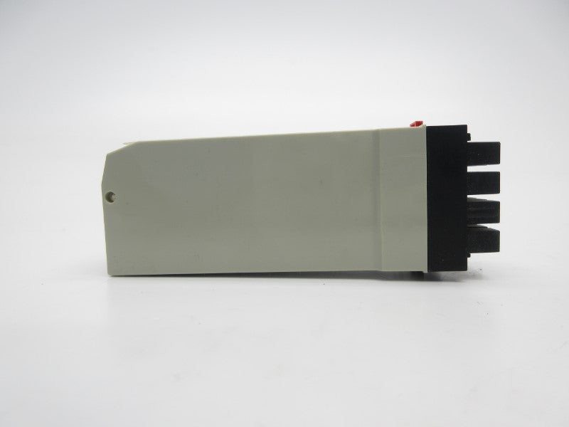 TELEMECANIQUE RHE418B 24V NSNP