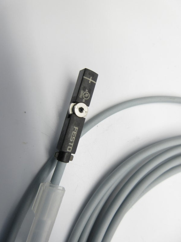 FESTO SMT-8M-A-PS-24V-E-2,5-OE 574335 NSNP