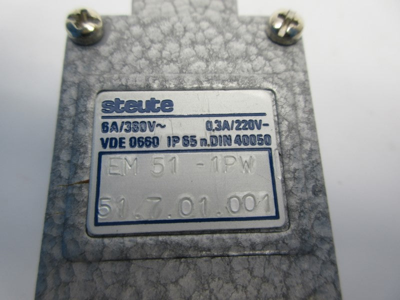 STEUTE EM51-1PW 220/380V 0.3/6A NSNP