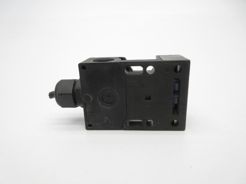 SCHMERSAL AZ15ZVRK-M16-2192 500V UNMP