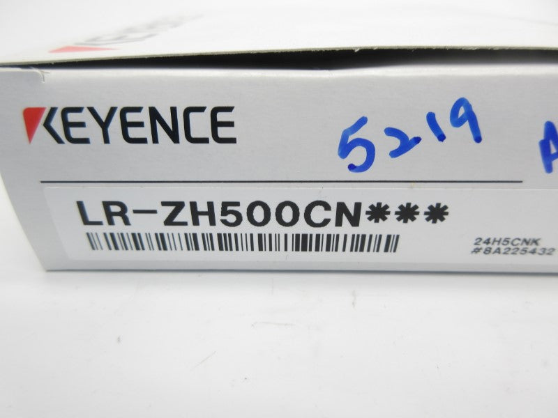 KEYENCE LR-ZH500CN 10-30VDC NSMP